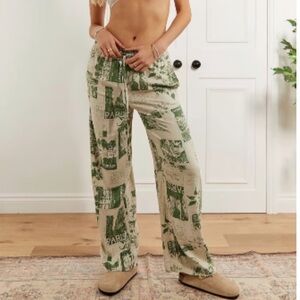 UO Carmen Postcard Pants